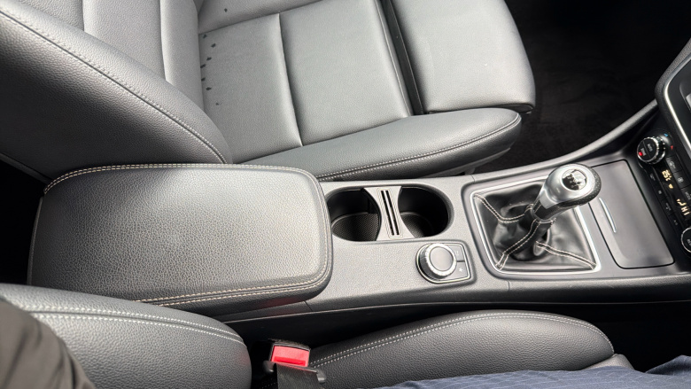 Mercedes-Benz GLA 200d Sport 5dr Diesel Hatchback